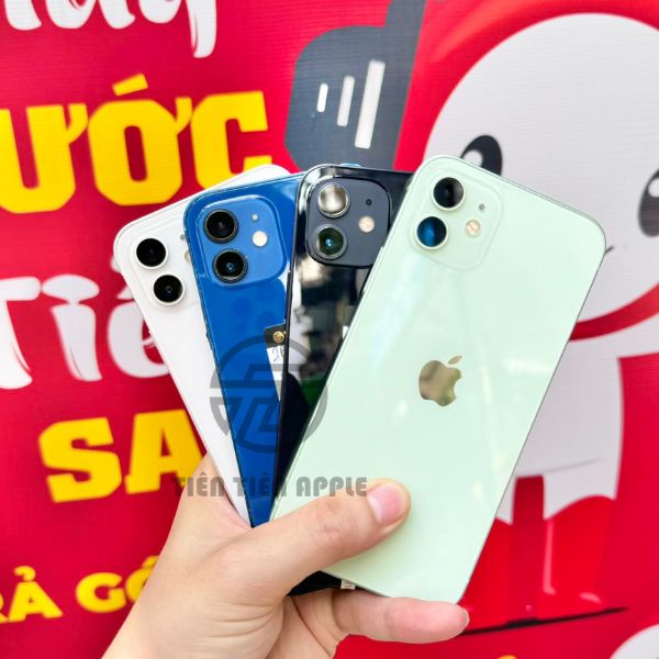iPhone 12 iPhone 12