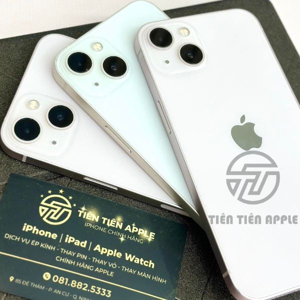 iPhone 13 iPhone 13