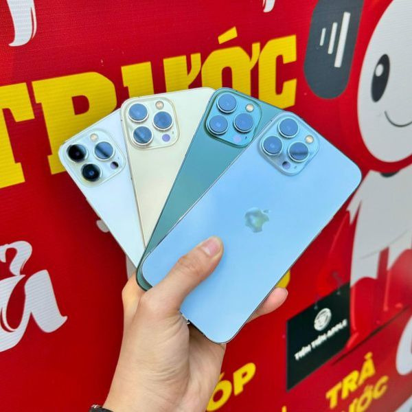 iPhone 13 Pro iPhone 13 Pro