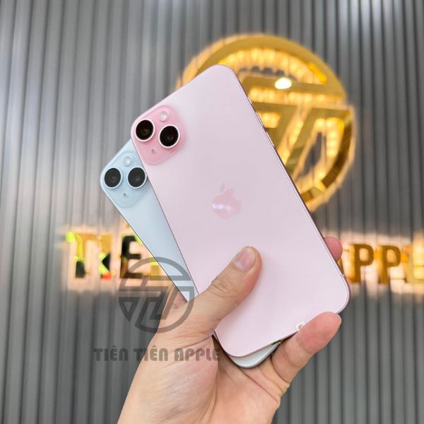 iPhone 15 Plus iPhone 15 Plus